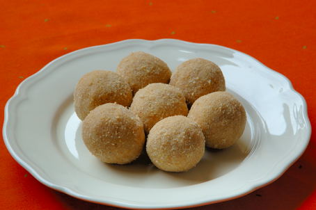 I Made Sunnundalu for Diwali