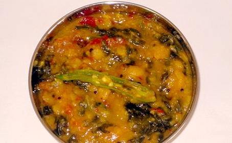 Dal with Bachali Aaku/Purslane Leaves/Mayalu Bhaji/Mong Toi  
~ from Dee of Ammalu's Kitchen