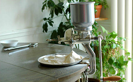 PORKERTâ€™s Kitchen Grinding Mill ~ A Kitchen Gadget that I Own