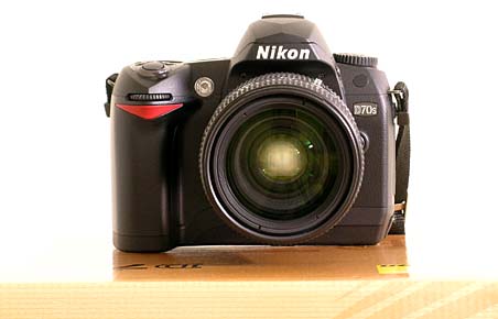 Nikon D70s ~ My New Camera