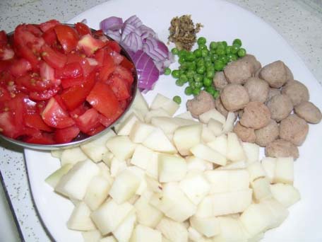 Potato Kurma Ingredients