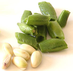 Indian Broad beans (Chikkudu kaya)