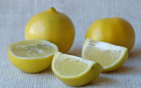 Mitha Nimboo (Sweet Lemons, Karinaaranga)